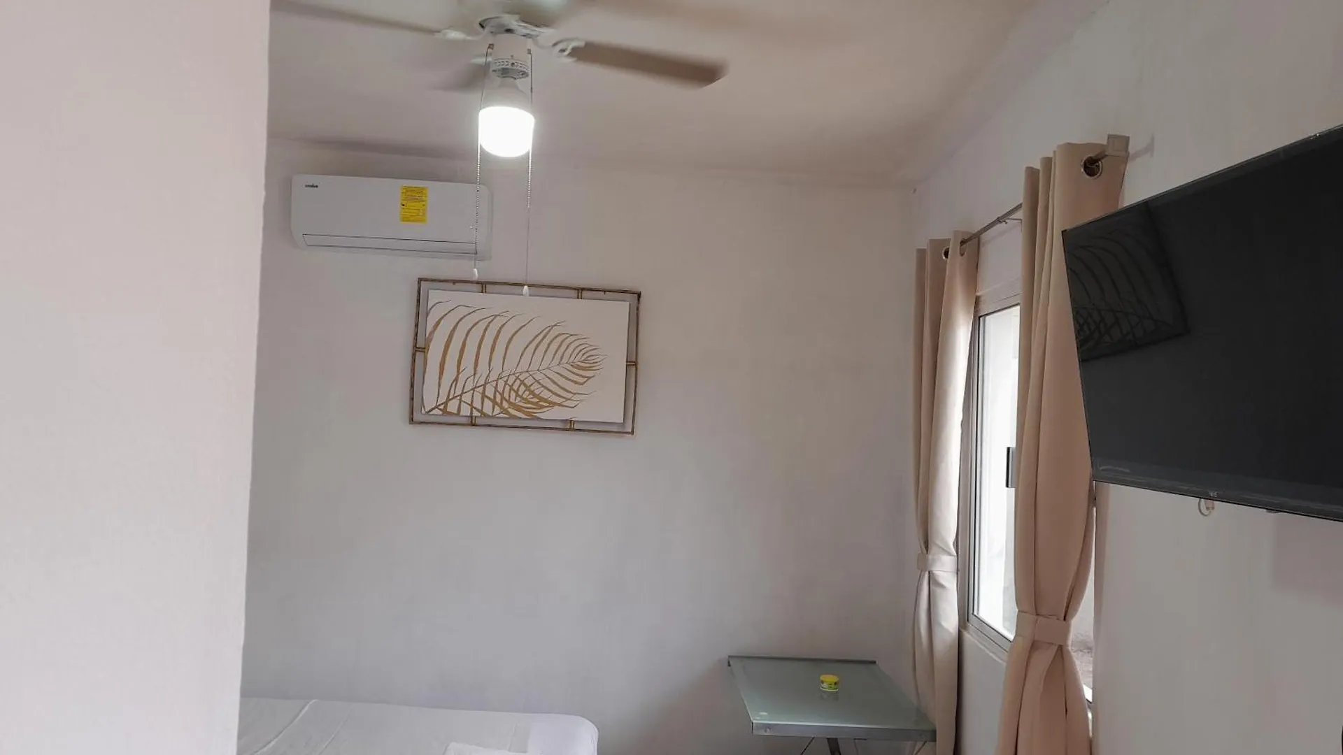 Penzion Rooms In Cancun Airport
