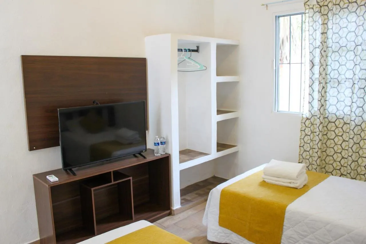 Rooms in Cancun Alamos México