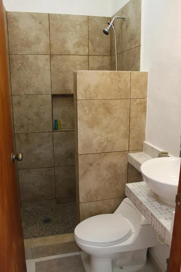 Pensión Rooms in Cancun Alamos